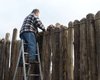 In a final step, the posts were tied together with 2,020 m of hand-twisted hemp rope.