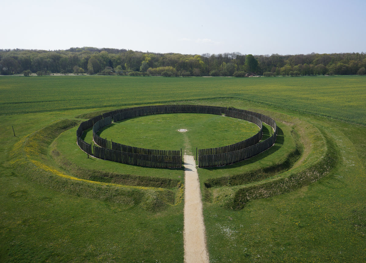 Das Sonnenobservatorium von Goseck aufgenommen von Norden.